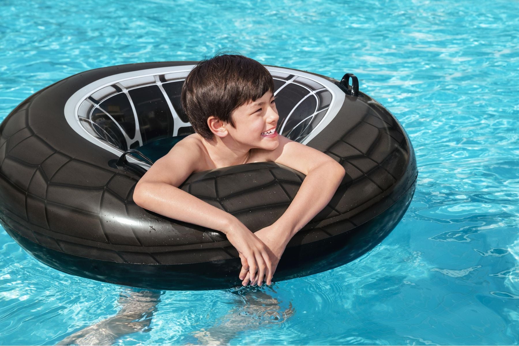 Fast Inflatable Pool Float for Swimming